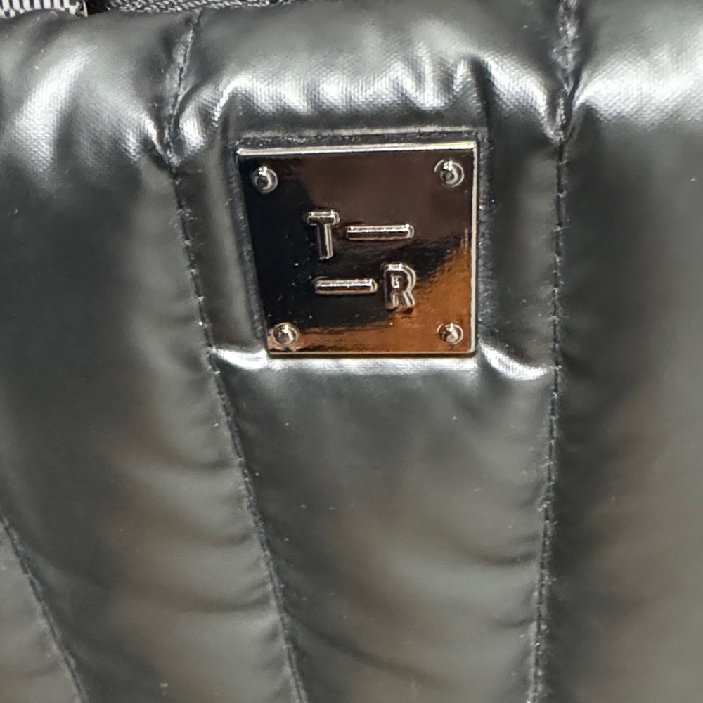 Think Royln Black Puffer Quilted Crossbody Handbag - Picture 6 of 11